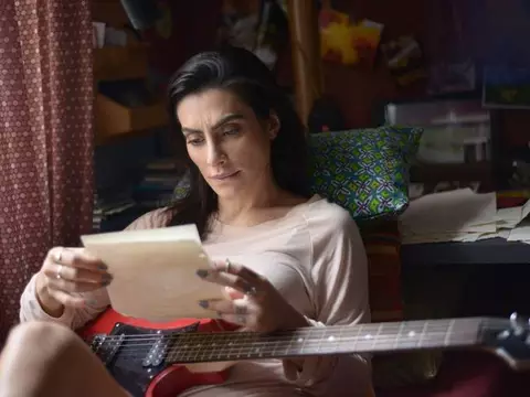 Cléo em O Amor Dá Voltas