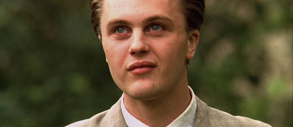 Michael Pitt é Detido em Nova York por Acusações de Agressão e Abuso Sexual