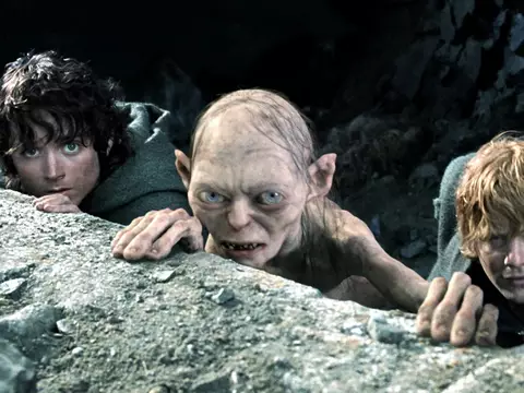 Foto de O Senhor dos Anéis com Gollum, protagonista do próximo longa da saga/Warner/Reprodução
