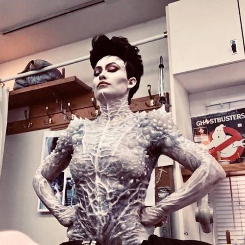 Olivia Wilde nos bastidores de Ghostbuster - Mais Além (Divulgação)