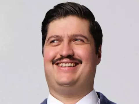 La Oficina | Mira la campaña de 14 de febrero para la serie mexicana