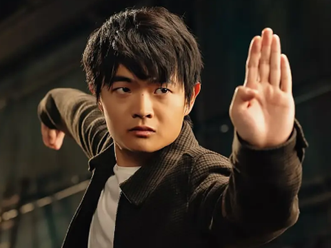 Ben Wang de Karatê Kid se junta a 'Jogos Vorazes: Amanhecer da Colheita' como Tributo do Distrito 12