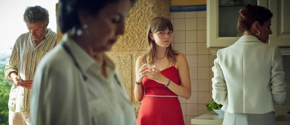 Romería: Uma Viagem Cinematográfica pela Identidade e Memória na Costa Espanhola
