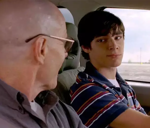 RJ Mitte, o Walter Jr. em Breaking Bad, morre aos 34 anos
