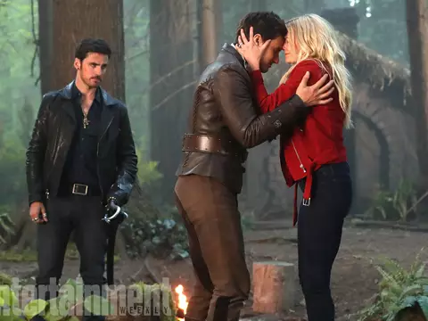 Once Upon a Time | Emma, Henry e Capitão Gancho se reencontram em novas fotos