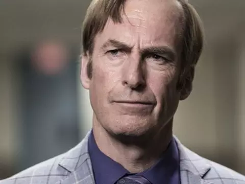 Bob Odenkirk em cena de Better Call Saul (Reprodução)