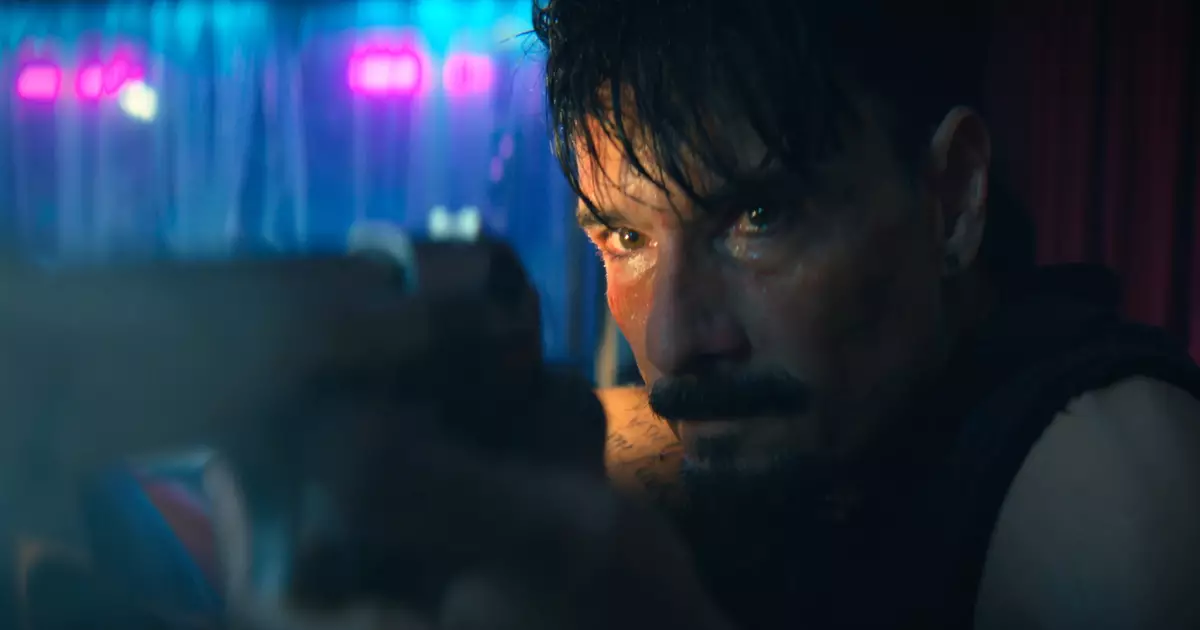 Filme 'Runner' com Alan Ritchson e Rodrigo Santoro ganha trailer