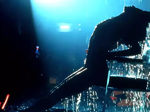 Cena de Flashdance (Divulgação)