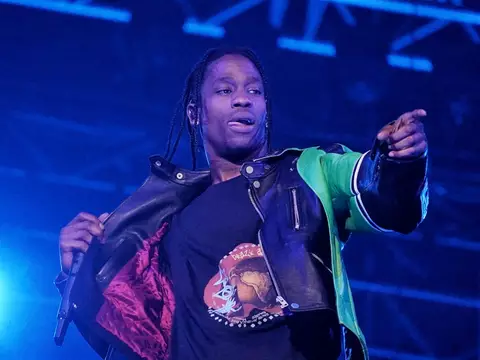 Lollapalooza Argentina 2027 anuncia line-up completo: Charli XCX, Travis Scott, The Killers y más