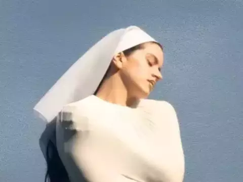 Rosalía anuncia turnê com show único no Brasil; saiba tudo