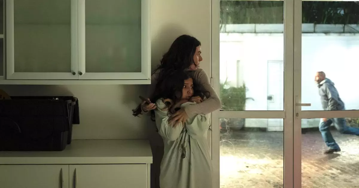 Filmes Ótima adaptação de Quarto do Pânico encontra força em sua crítica social4 min de leitura André Zuliani