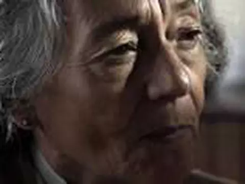 Casadentro | Crítica