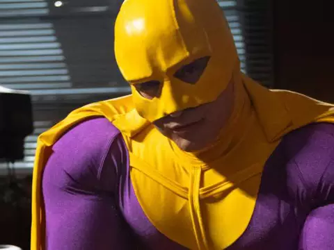 Caco Ciocler como Overman (Felipe Chueng/Divulgação)