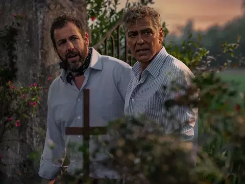 Jay Kelly propõe reflexões, mas acaba como peça publicitária para George Clooney