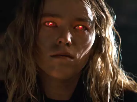 Supergirl ganha novo trailer épico!