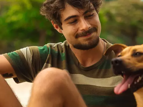 Caramelo entra no top 3 mundial de filmes mais assistidos da Netflix