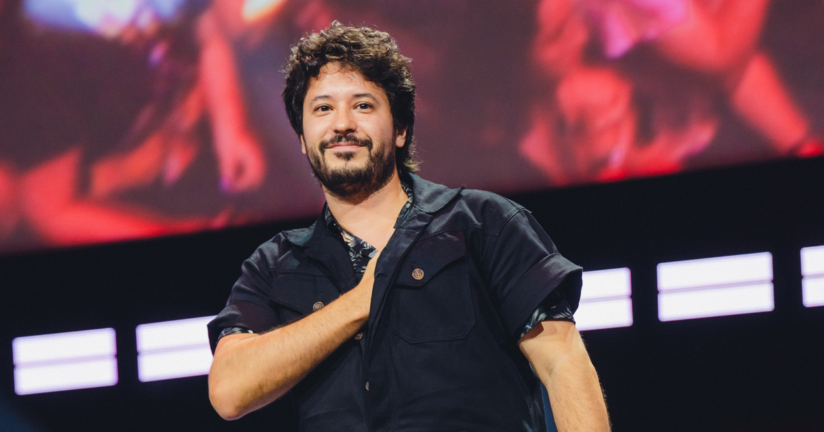 CCXP22: Keanu Reeves terá painel com quadrinista brasileiro; saiba quem é