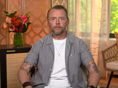 Luck: Simon Pegg defende retorno de John Lasseter após denúncias de 2017