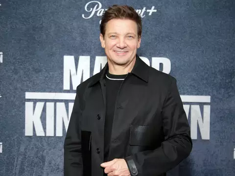 Jeremy Renner nega acusações de cineasta chinesa Yi Zhou; leia