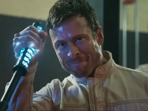 O Concorrente | Filme com Glen Powell é adiado pela Paramount