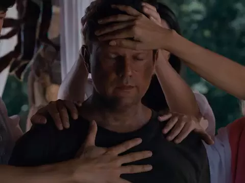 Leia a crítica de Enterre seus Mortos