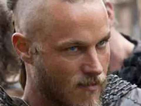 Warcraft | Ator de Vikings será um dos protagonistas