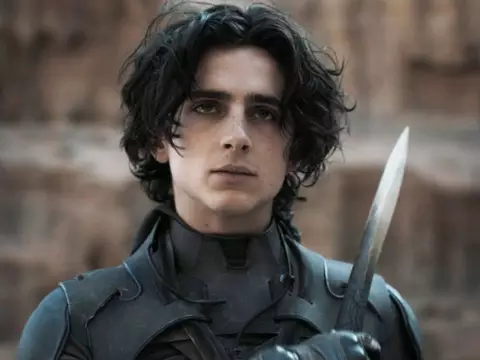 Timothée Chalamet rebate críticas por "perseguição" ao Oscar