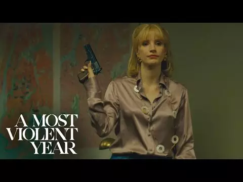 A Most Violent Year | Jessica Chastain se impõe e levanta arma no novo clipe do filme [ATUALIZADO]