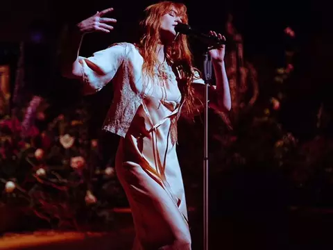 Florence + The Machine lança nova música "Big God"; ouça 