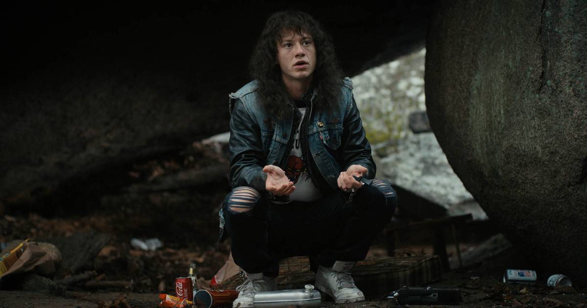 Stranger Things: Joseph Quinn revela ajudinha para arrasar na guitarra