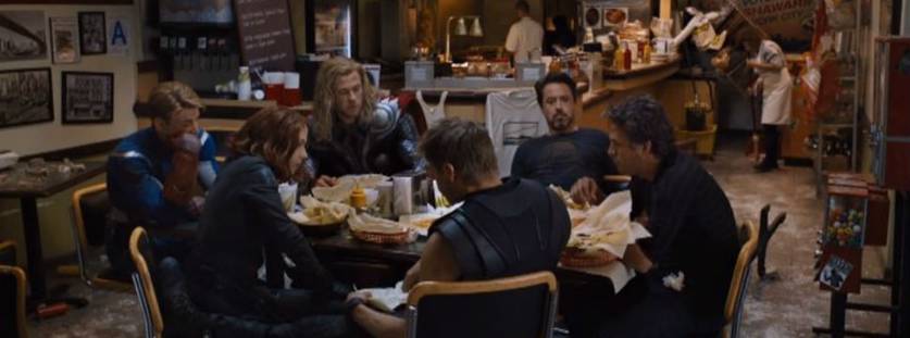 Chris Evans e Chris Hemsworth só têm uma cena juntos em Vingadores: Guerra  Infinita - e ela foi improvisada