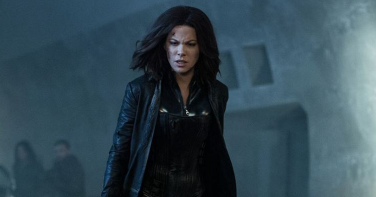 Kate Beckinsale tentou emplacar crossover de Anjos da Noite com Blade - Vimarsana News