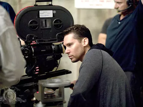 Bryan Singer no set de Operação Valquíria/MGM