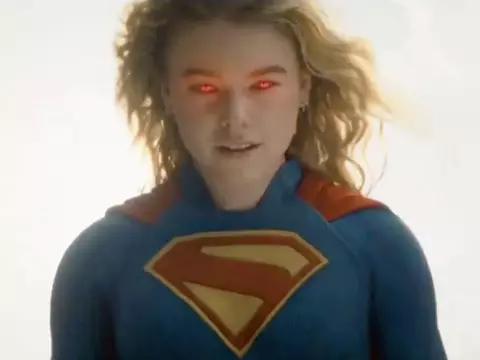 ¿Qué canción suena en la polémica batalla final de Supergirl?