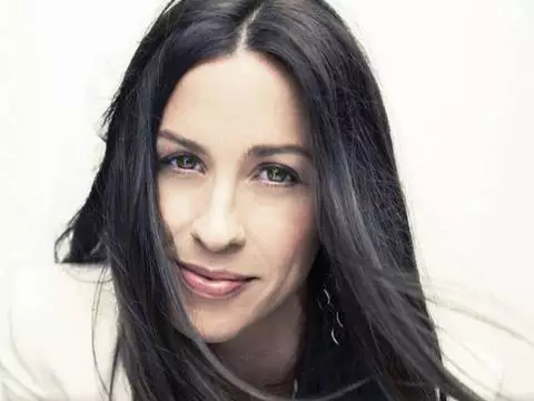 Relatable | Vida de Alanis Morissette será tema de nova série de comédia