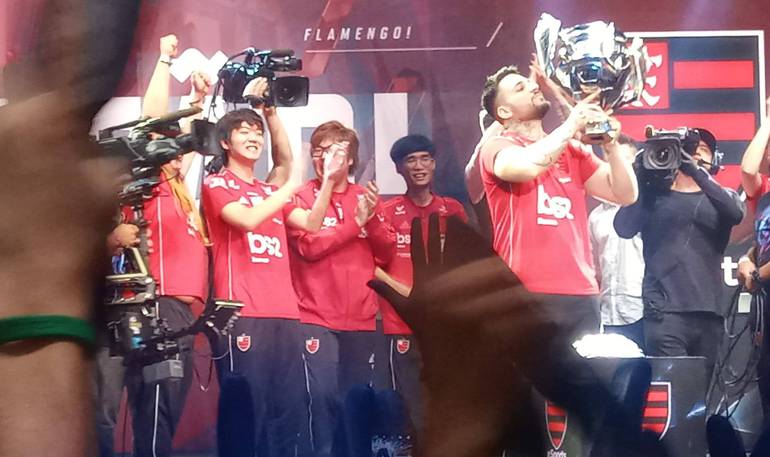 Flamengo eSports ganha o 2º Split do CBLoL 2019