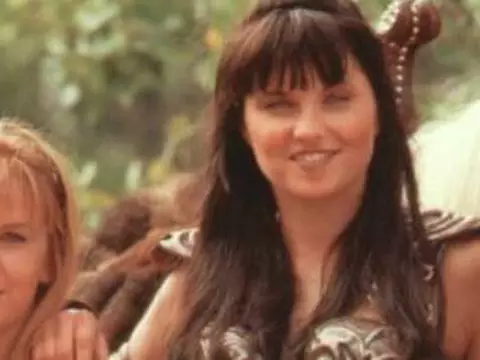 Xena: A Princesa Guerreira | Reboot mostrará relação amorosa das duas protagonistas