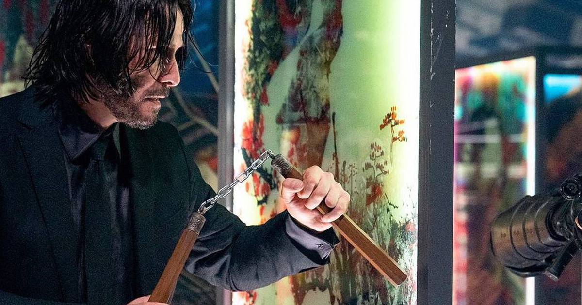 Keanu Reeves quebra tudo no novo trailer DUBLADO de 'John Wick 4