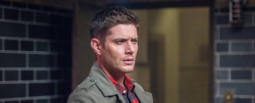 Jensen Ackles Capuz Vermelho