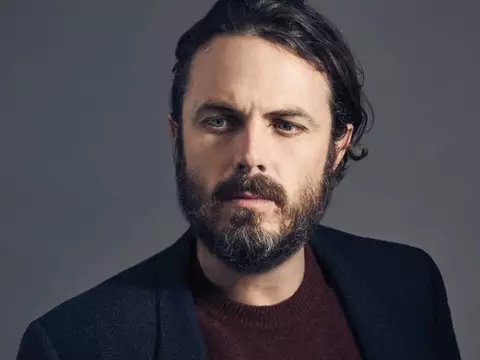 Casey Affleck estrelará série de terror de Alfonso Cuarón