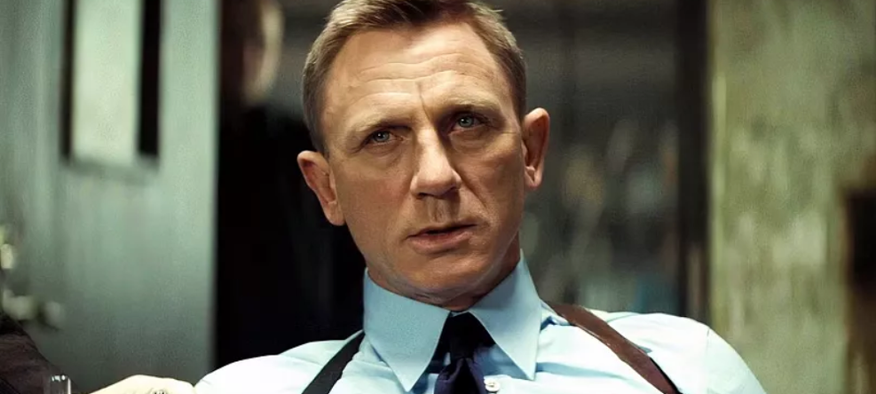 007 | El director de Longlegs critica a Jeff Bezzos mientras habla de la franquicia