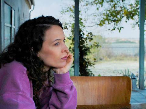Mirrors No. 3: Paula Beer Brilha em Novo Thriller de Christian Petzold