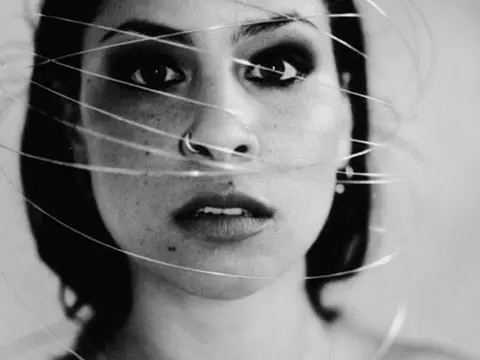 Capa de Admirável Chip Novo, álbum da Pitty