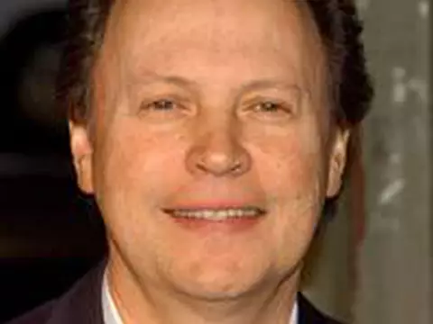 The Comedians | Série com Billy Crystal e Josh Gad é oficializada pelo FX