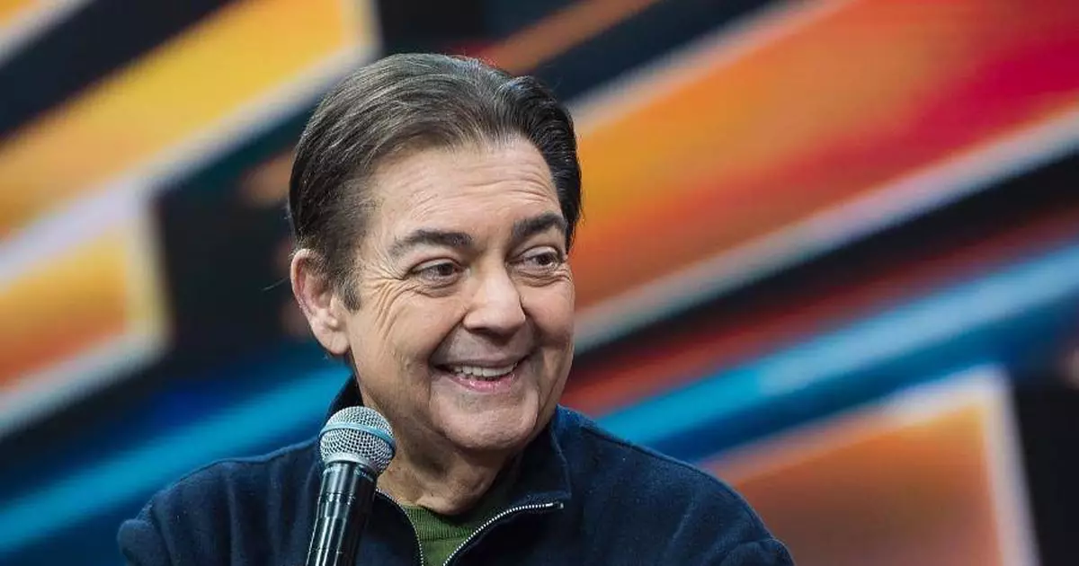 Faustão é internado em São Paulo para procedimento médico