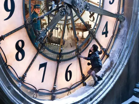 Hugo | Novas imagens do filme 3-D de Martin Scorsese incluem o robô [ATUALIZADO]
