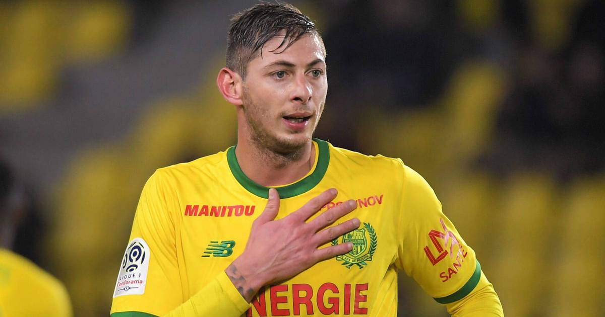 Emiliano Sala, morto em acidente de avião, é excluído do Fifa 2019