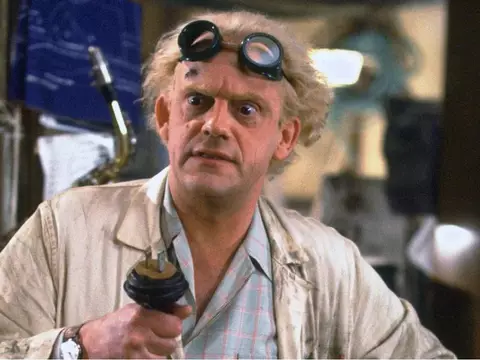 Foto de Christopher Lloyd, actor de Volver al Futuro y atracción de la CCXPMX/Reproducción