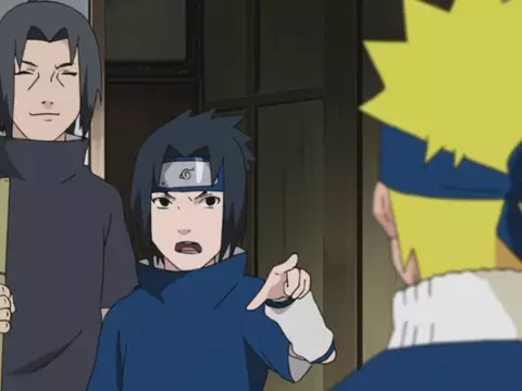 Itachi, Sasuke e Naruto, em cena do anime Naruto