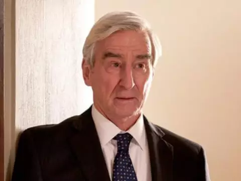 Sam Waterston deixa elenco de Law & Order após mais de 400 episódios